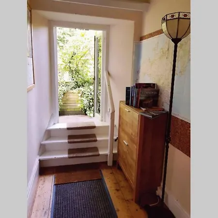 Apartment Treetops Mansion Penthouse W/balconies, Sleep 8+2 Ladock